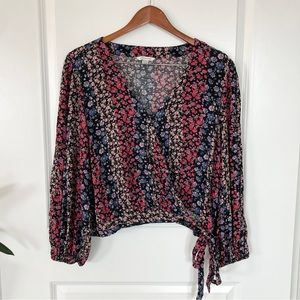 American Eagle Floral Boho Long Sleeve
